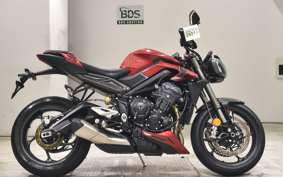 TRIUMPH STREET TRIPLE RS 2025