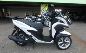 YAMAHA TRICITY 125 SE82J