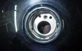 HARLEY XLH883 HUGGER 2000