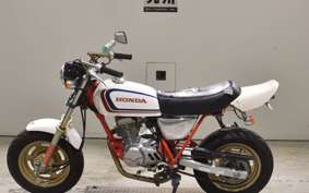 HONDA APE 50 2015 AC16