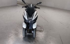 YAMAHA TRICITY 125 SE82J