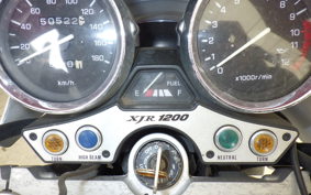 YAMAHA XJR1200 1995 4KG