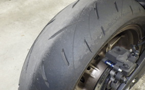 HONDA CB650R E-Clutch 2025 RH17