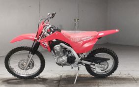 HONDA CRF125F JE03