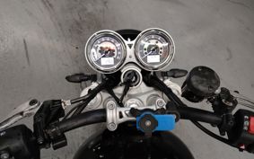 TRIUMPH  TRIUMPH  SPEED  TWIN  DAD85H