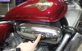 HONDA MAGNA 250 MC29