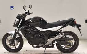 SUZUKI GLADIUS 2012 VK58A