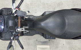 SUZUKI SKYWAVE 200 (Burgman 200)