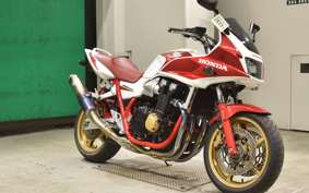 HONDA CB1300SB SUPER BOLDOR A 2006 SC54