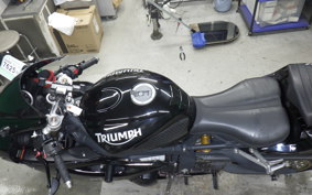 TRIUMPH DAYTONA 675 2009