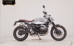 BMW R NINE T SCRAMBLER 2024