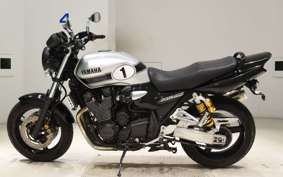 YAMAHA XJR1300 Gen.2 2017 RP17J