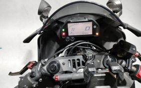YAMAHA YZF-R25 RG43J