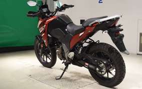 SUZUKI Vｽﾄﾛｰﾑ250SX