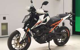 KTM 125 DUKE 2021