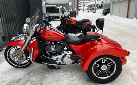 HARLEY FLRT 2017 MCC