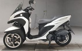 YAMAHA TRICITY 125 SE82J