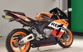 HONDA CBR1000RR 2004 SC57