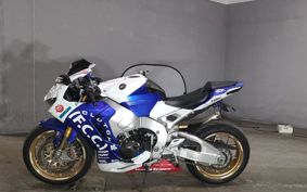 HONDA CBR1000RR SC77
