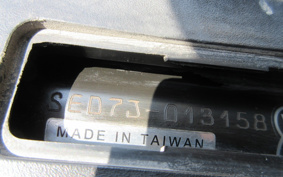 YAMAHA AXIS Z
