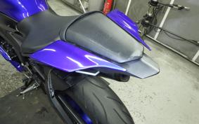 YAMAHA YZF-R6 2018
