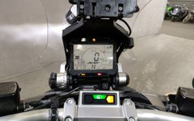 HONDA X-ADV 750 2019 RC95