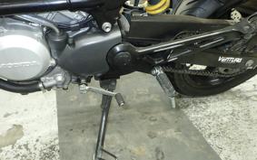 HONDA VTR 250 2005 MC33