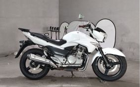 SUZUKI GSR250 GJ55D