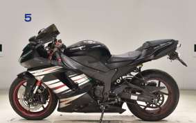 KAWASAKI NINJA ZX-6R 2013