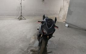 HONDA CBR650R RH03