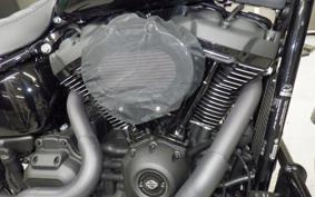 HARLEY FXLRS1870 2021