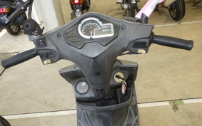 KYMCO VJR125 i