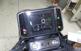 YAMAHA XSR900 2025