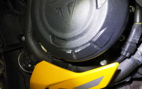 TRIUMPH STREET TRIPLE RS 2023