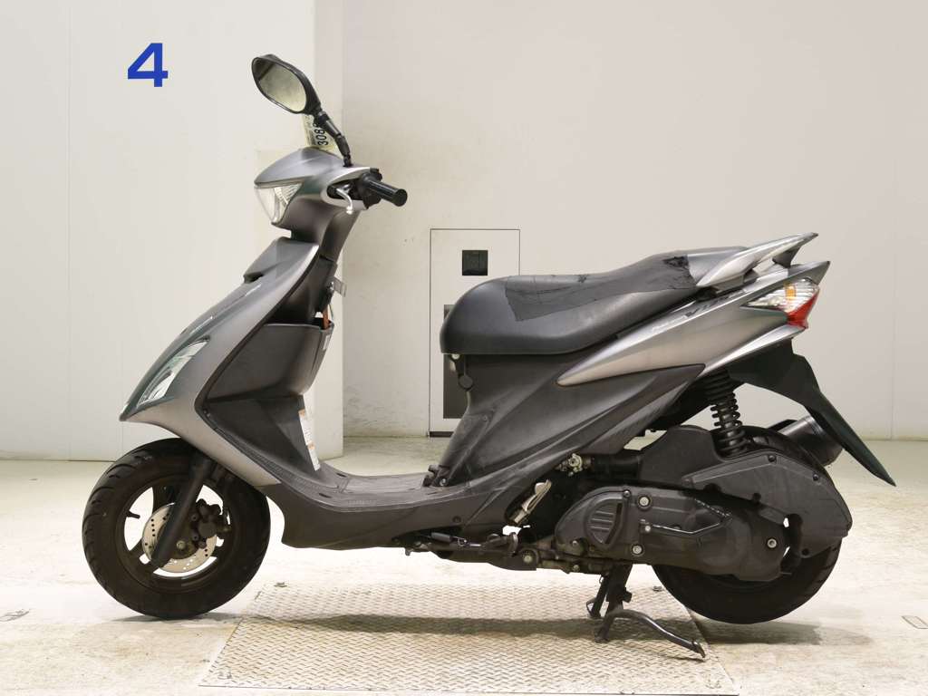 Фото Suzuki ADDRESS V125 SS 2009 с японского аукциона