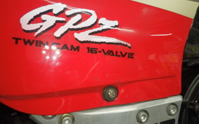 KAWASAKI GPZ900R NINJA 2000 ZX900A