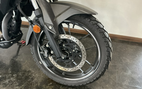 SUZUKI STROM SX