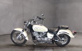 YAMAHA DRAGSTAR 250 VG02J