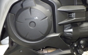 HONDA VFR1200F DCT 2010 SC63