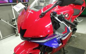 HONDA CBR600RR 2024 PC40