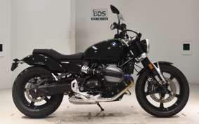 BMW R12 2025