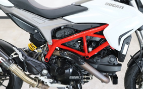 DUCATI HYPERMOTARD 939 2016 BA01