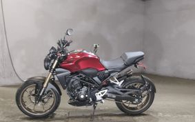 HONDA CB250R MC52