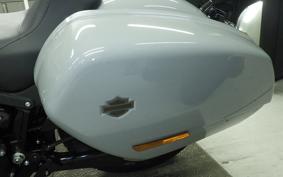 HARLEY FXLRST1920 2025