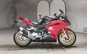 HONDA CBR250RR MC51
