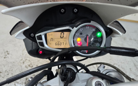 TRIUMPH STREET TRIPLE R 2013 TMD416