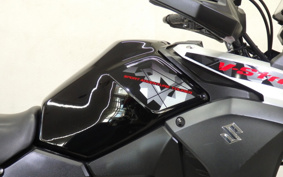 SUZUKI STROM 250 DS11A
