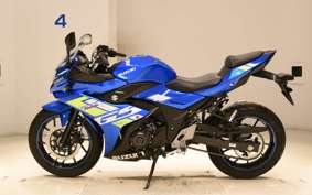 SUZUKI GSX250RA
