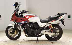 HONDA CB400 SUPER BOLDOR A 2016 NC42