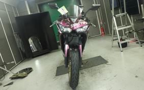 YAMAHA YZF-R25 RG10J